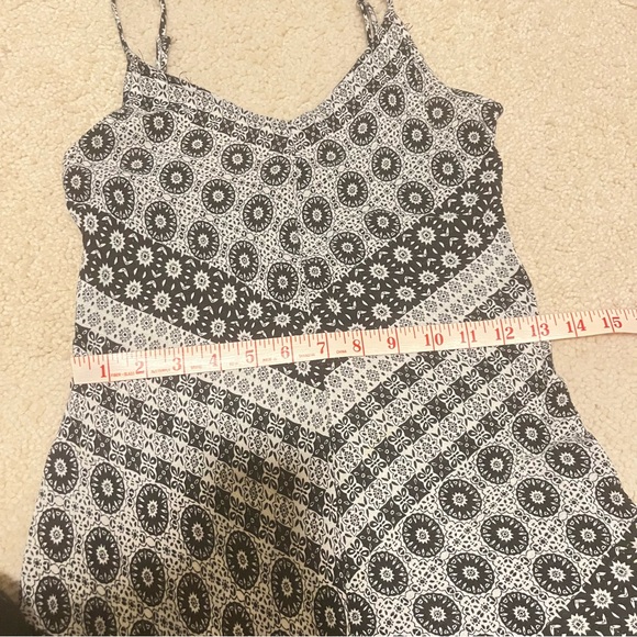 Abstract Festival Black White Lace Patterned High-Low Dress Size S - Picture 7 of 9